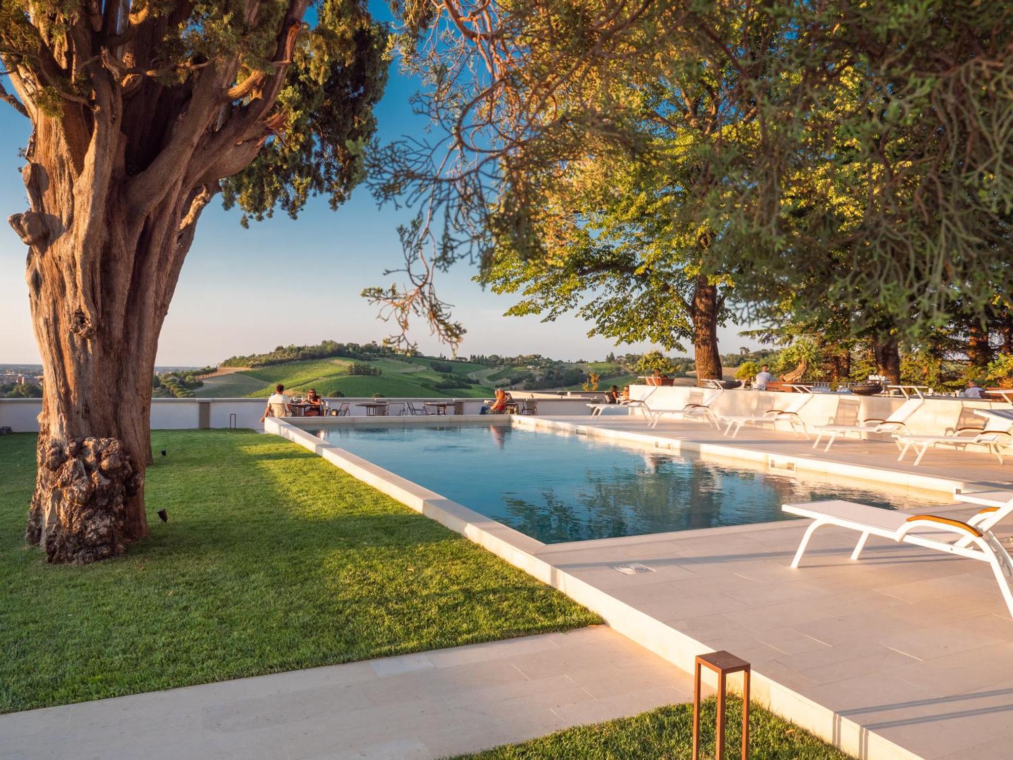 Boutique Hotel Villa Monty Banks Cesena Eksteriør billede